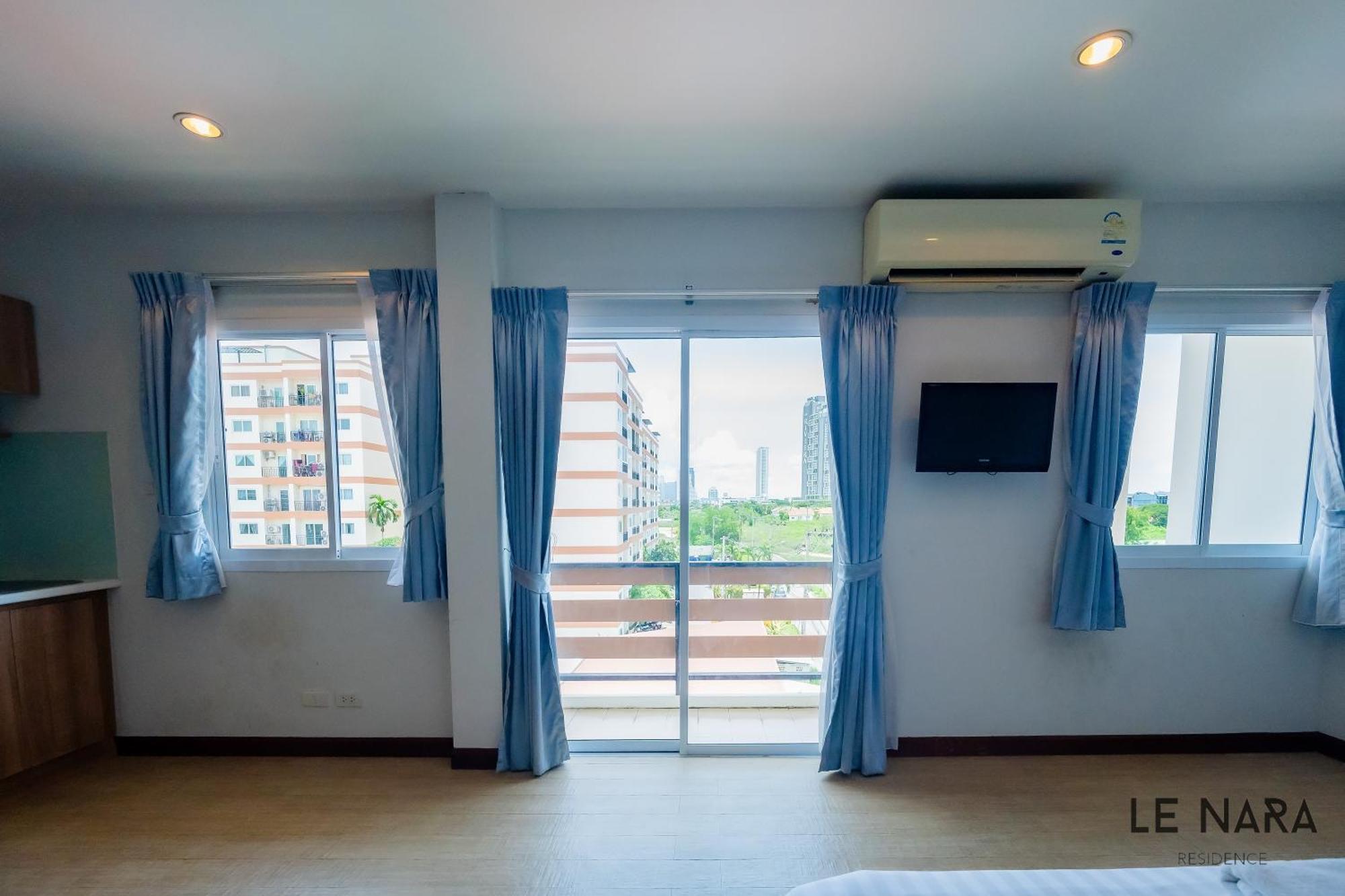 Le Nara Residence Pantai Jomtien Bagian luar foto