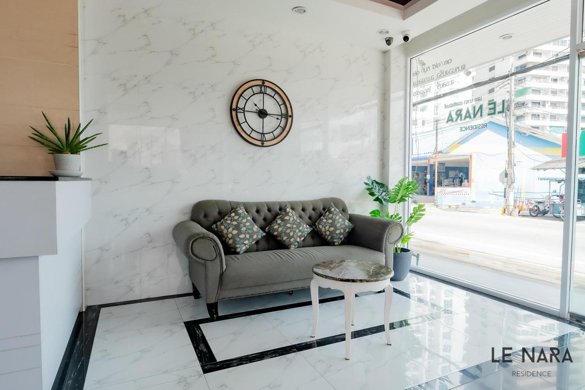 Le Nara Residence Pantai Jomtien Bagian luar foto